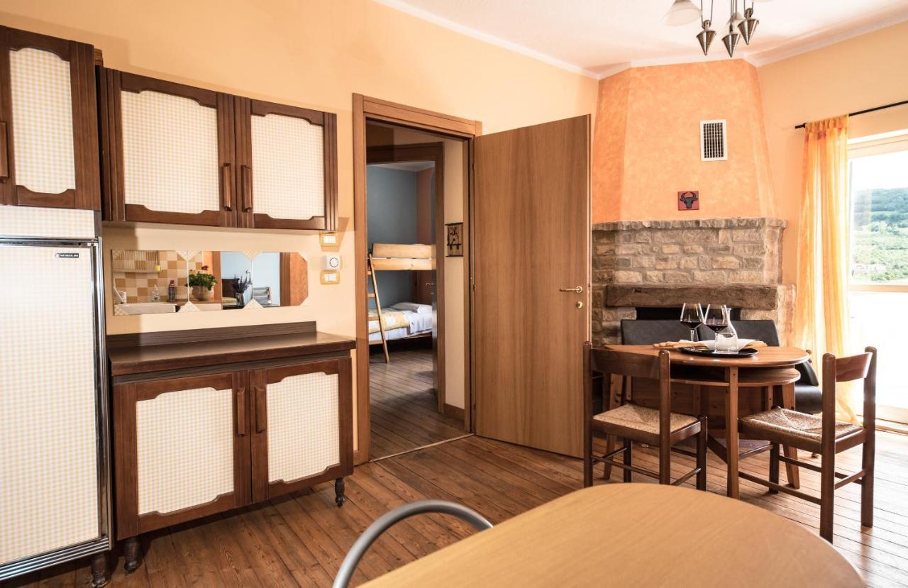 Agriturismo Gallo Cortemilia ภายนอก รูปภาพ